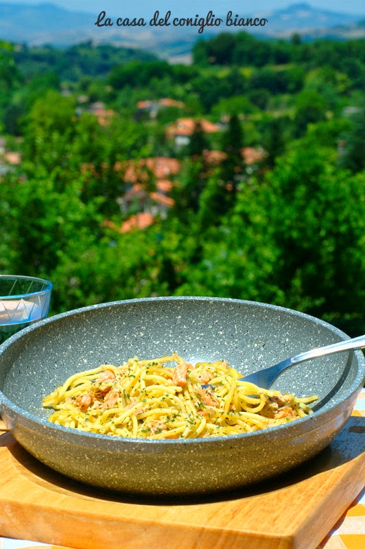 Pasta al salmone semplicissima